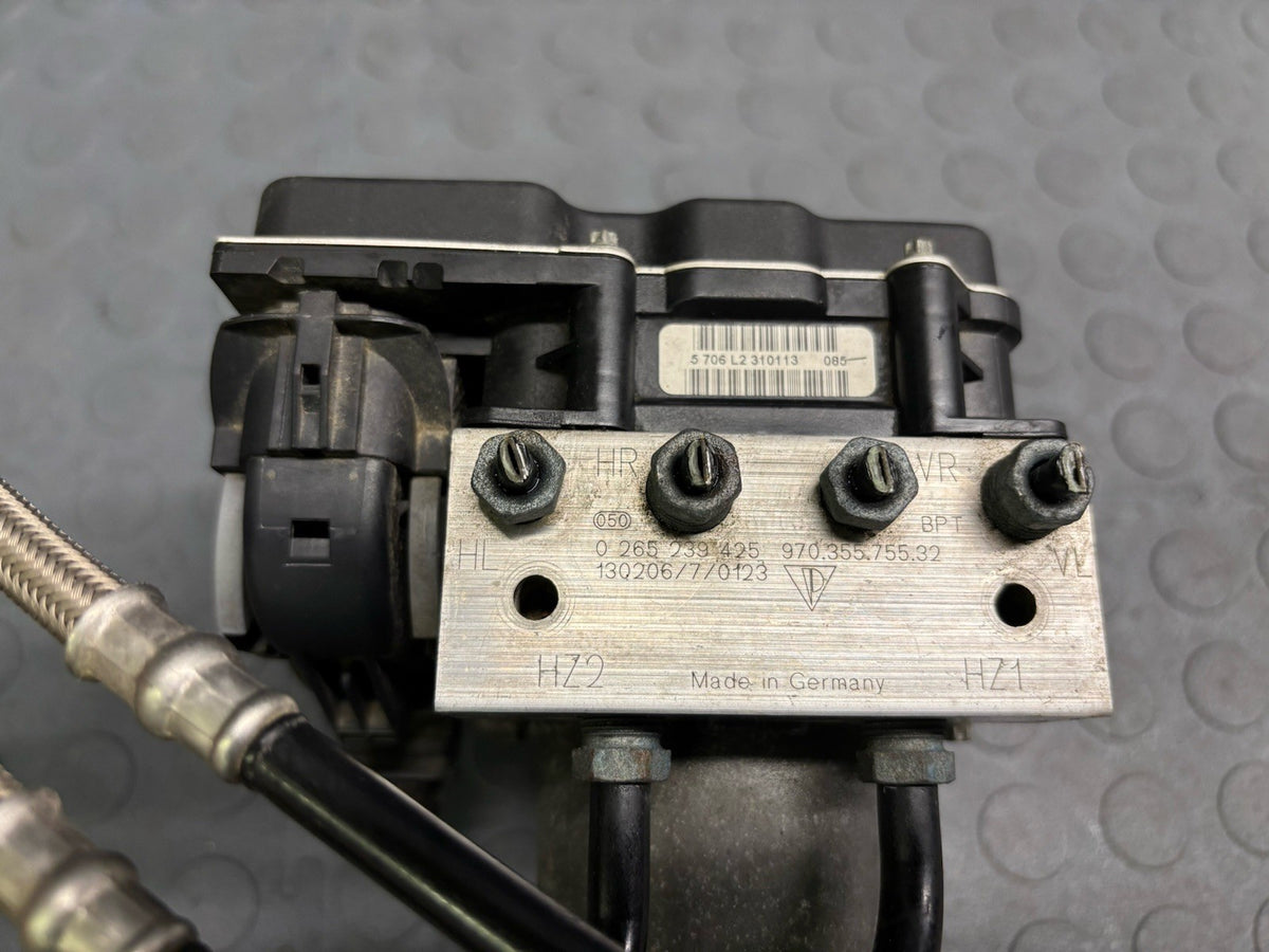 2013 PORSCHE PANAMERA Anti-Lock Brake Pump ABS Assembly 970.355.755.32