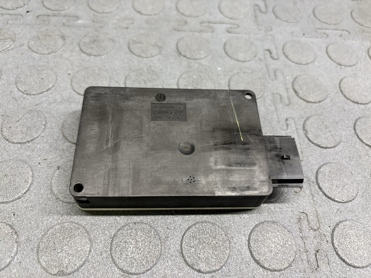 2013-2016 CADILLAC SRX CTS XTS Blind Spot Radar Sensor Module 23133812 OEM