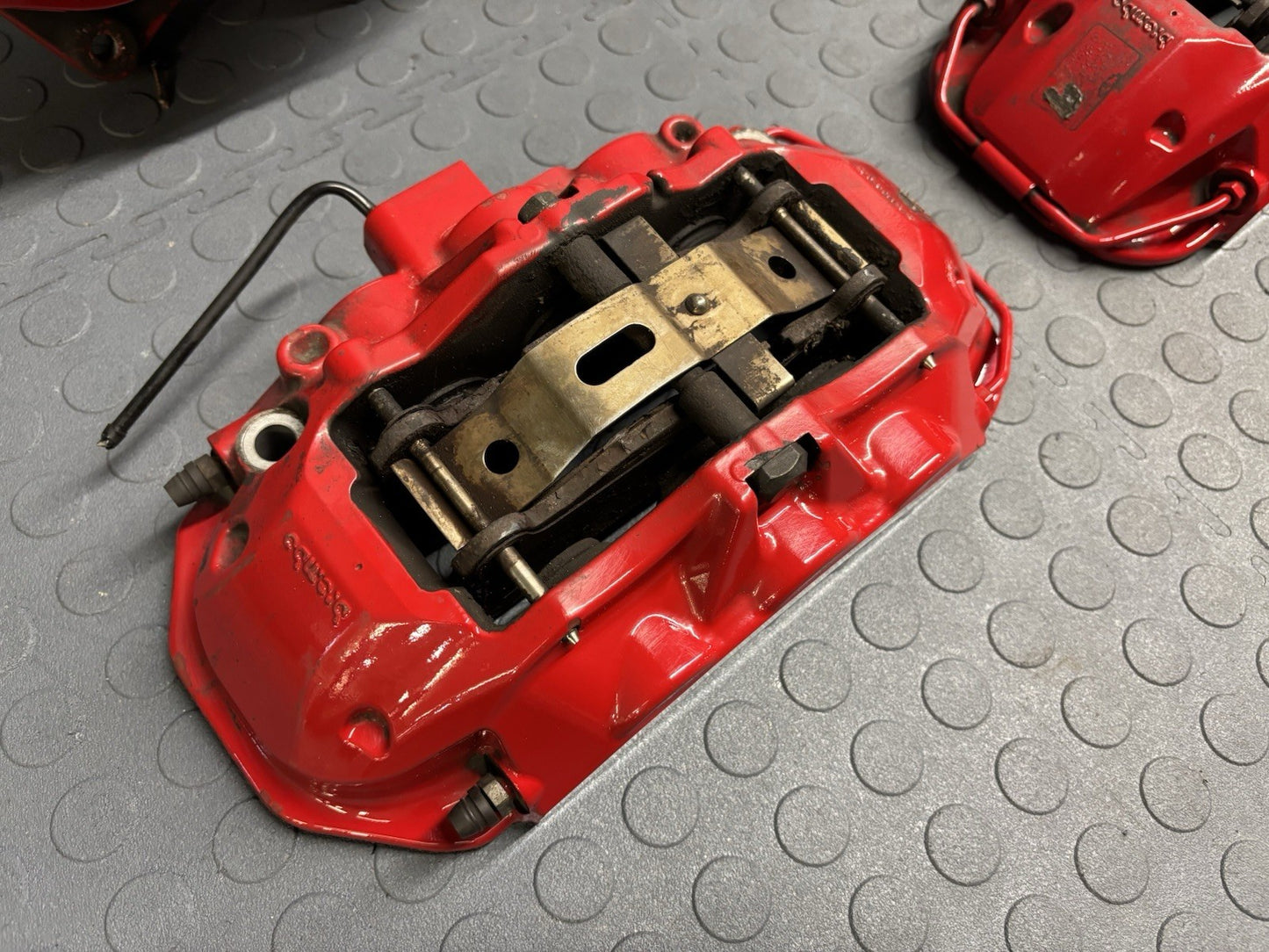 2014-2023 Maserati Quattroporte Ghibli SQ4 6 Pot Brembo Brake Caliper Set Red