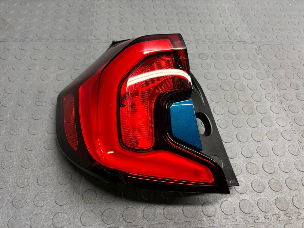 2018 2019 2020 2021 GMC Terrain Left Driver Outer Tail Light OEM 84379497
