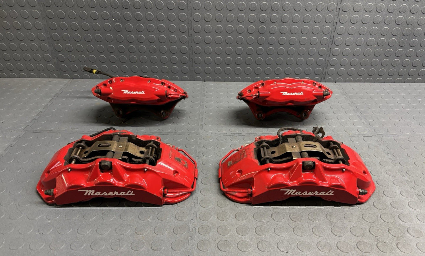 2014-2023 Maserati Quattroporte Ghibli SQ4 6 Pot Brembo Brake Caliper Set Red