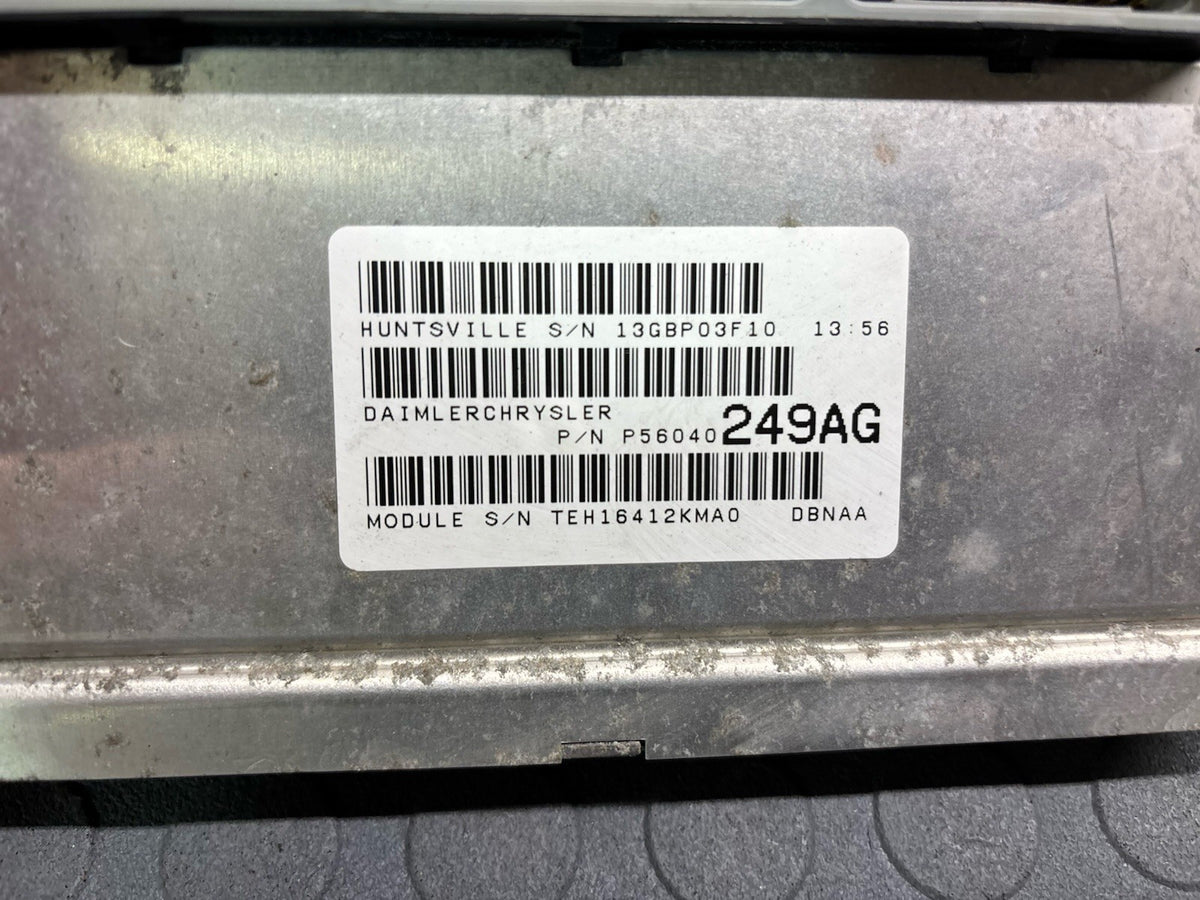 01 DODGE DURANGO 4.7L  P56040249AG  ENGINE CONTROL MODULE ECU ECM 56040249AG