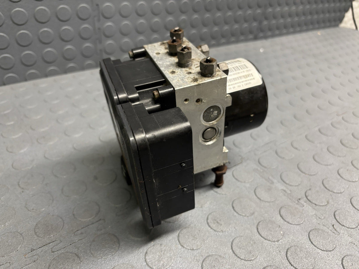 2012-2014 Jeep Wrangler JK 3.6L ABS Pump Module P04779788AD