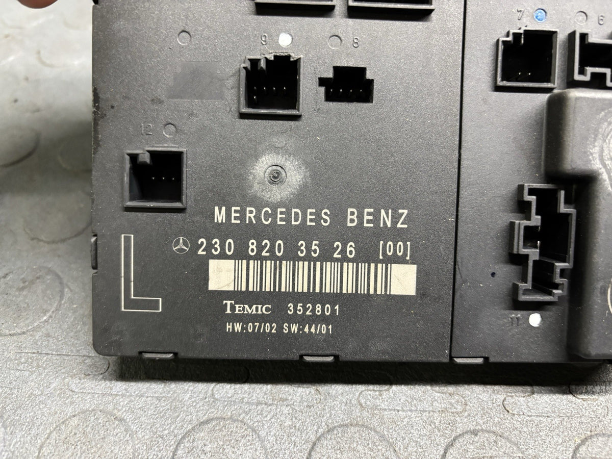 03-08 MERCEDES R230 SL55 SL500 Front Left  Door Control Module 2308203526 OEM