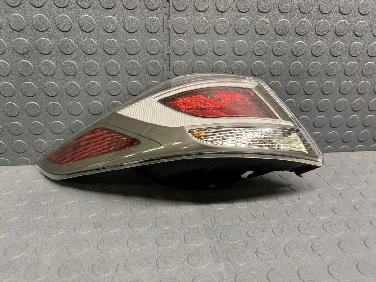 2016 2017 Hyundai Sonata Hybrid Driver Left Taillight Tail Light Lamp