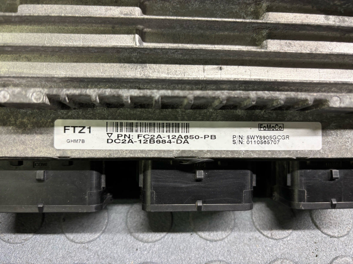 2015 FORD ECONOLINE E250 E350 V10 6.8 ENGINE COMPUTER ECM ECU DC2A-12A650-PB
