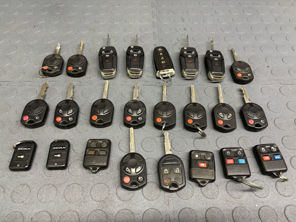 Wholesale LOT of 24 Ford Keyless Entry Remote Remotes Fob Fobs Locksmith