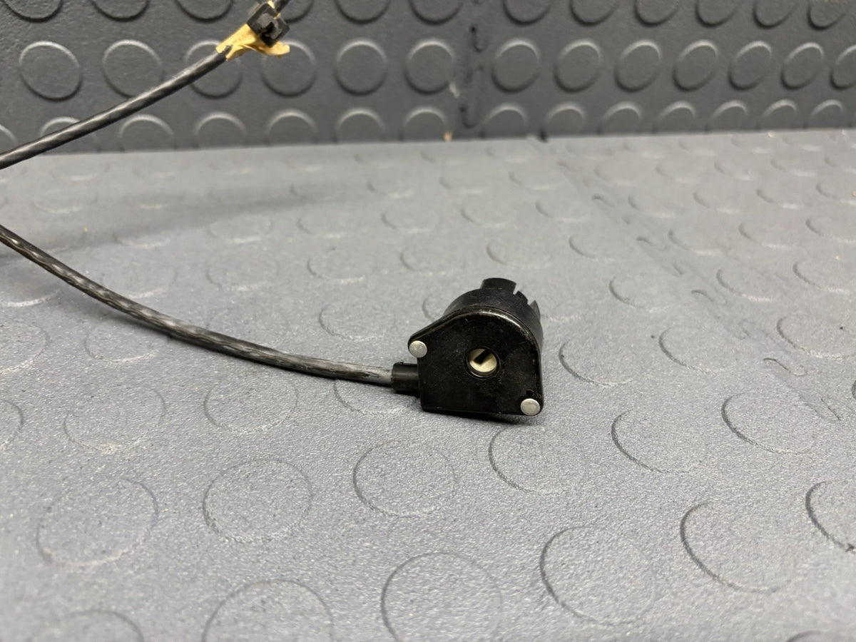 2002-2005 Ford Thunderbird Trunk Lid Latch Actuator COMPLETE ALL CABLES OE PART