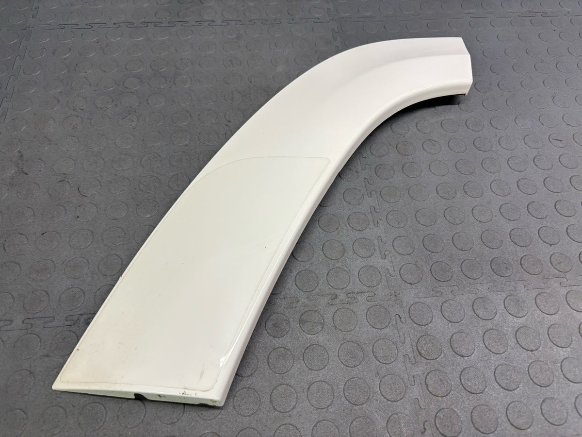 2014-2021 JEEP GRAND CHEROKEE SRT LH DRIVER SIDE REAR DOOR FLARE WHITE