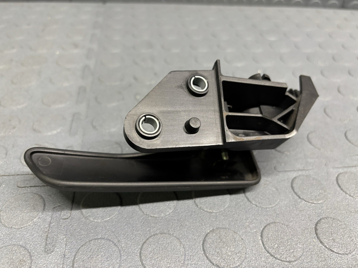 2014-2020 Ram ProMaster 1500 2500 3500 Interior Door Handle Left Front Driver