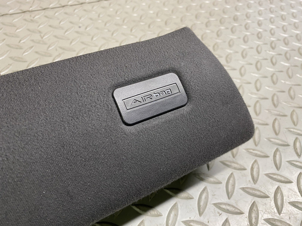 2017-2023 MASERATI LEVANTE M161 FRONT RIGHT WINDSHIELD A PILLAR TRIM COVER PANEL