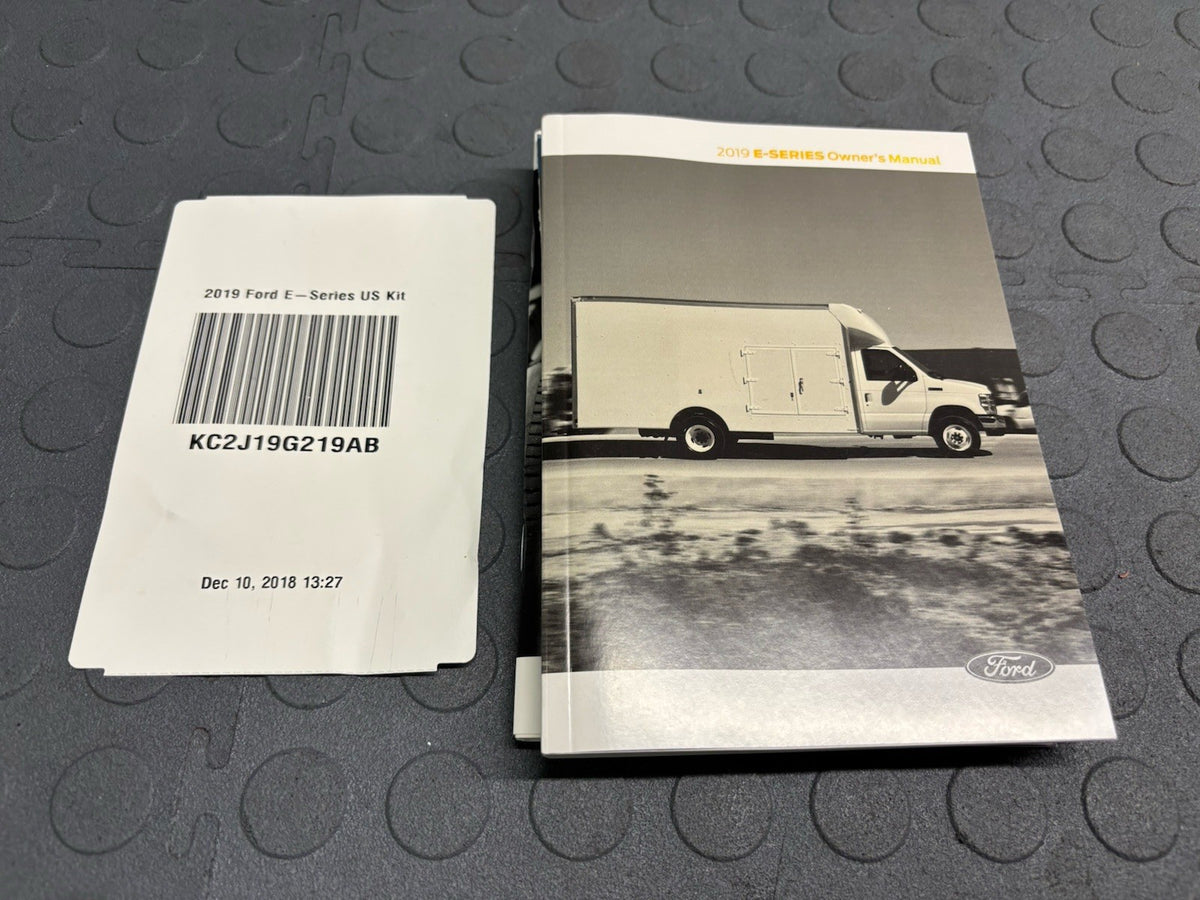 19 2019 Ford E-Series E350 E450 Super Duty Owners Manual Books