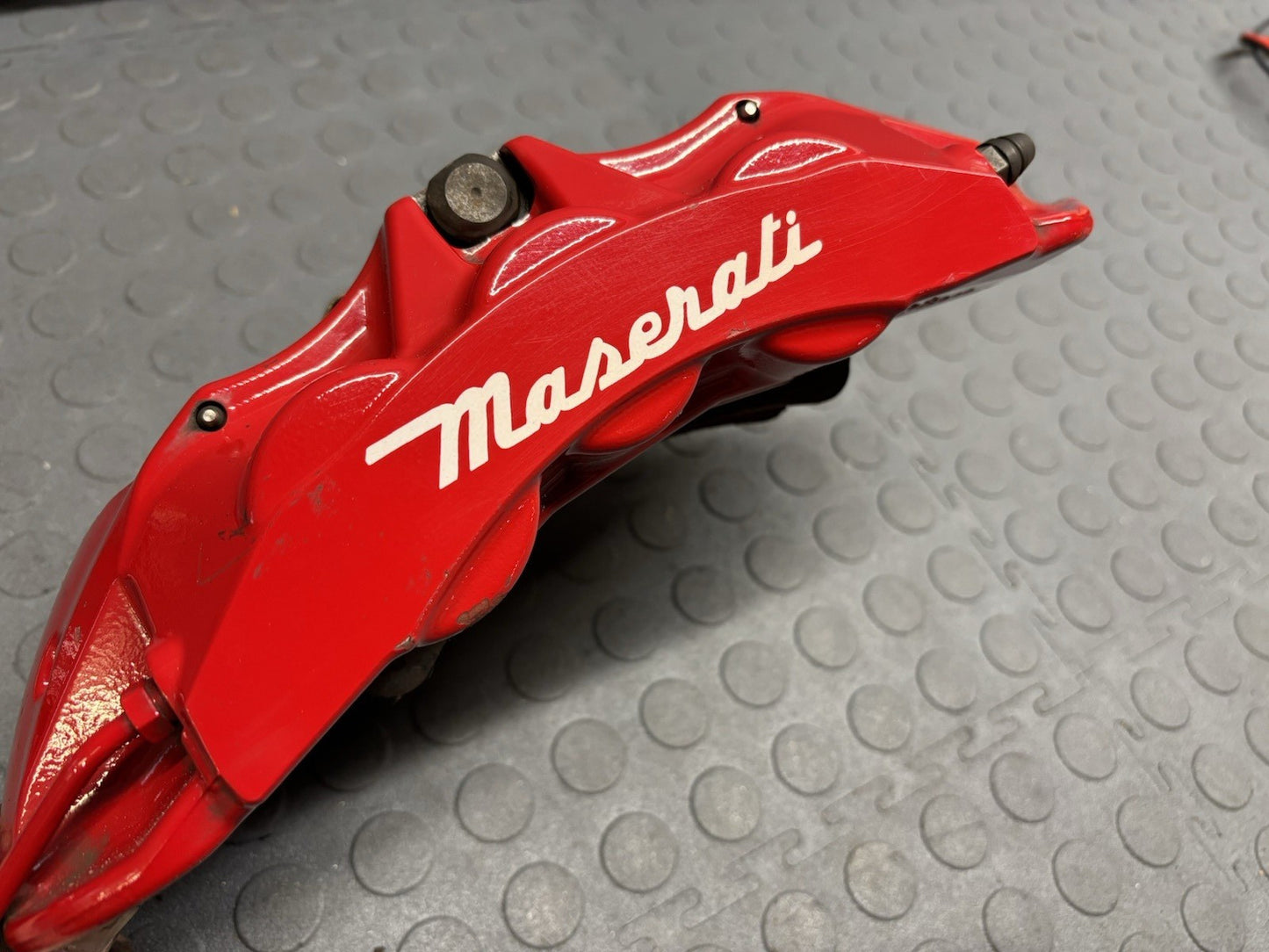 2014-2023 Maserati Quattroporte Ghibli SQ4 6 Pot Brembo Brake Caliper Set Red