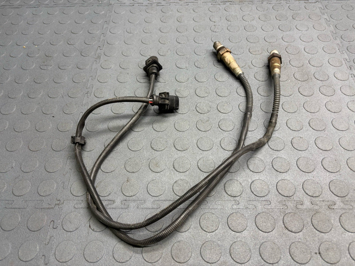 Maserati Ghibli Levante Front Upstream Oxygen Sensor Sensors OE 45k miles SET