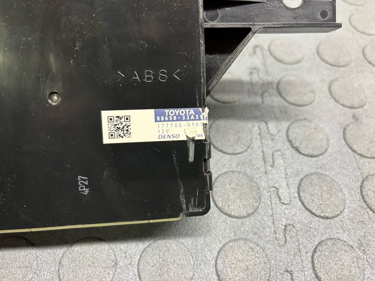Lexus ES350 2010-2012 A/C Amplifier Temperature Control Module 88650-33A31 OEM