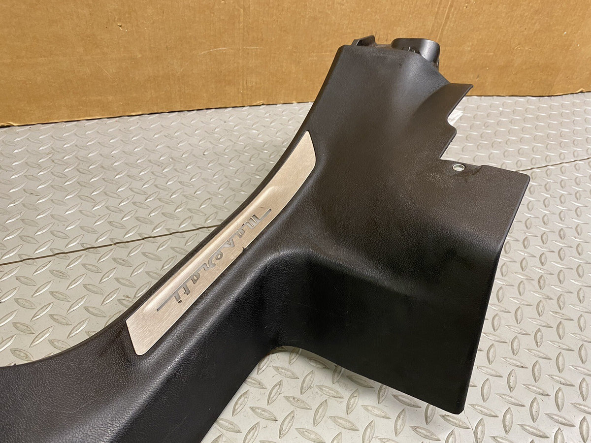 2017+ MASERATI LEVANTE RIGHT REAR PASSENGER SILL SCUFF PLATE ILLUMINATED BLACK