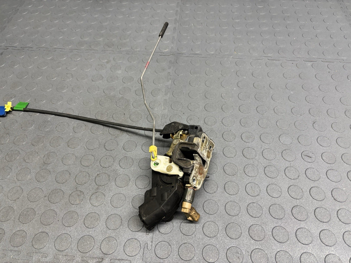 02-05 Ford Thunderbird Right Passenger Side Door Lock Latch Actuator with Handle