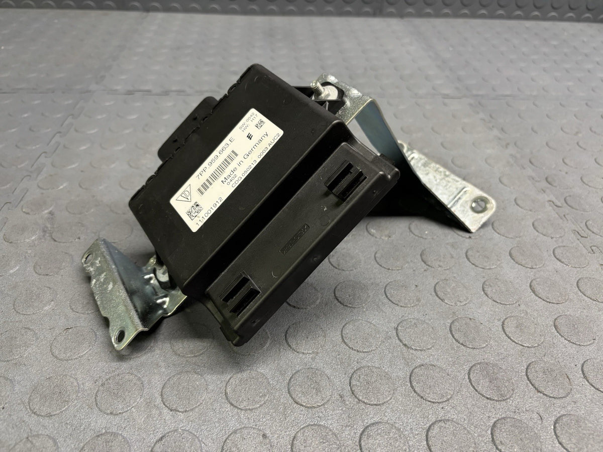 10-18 Porsche Panamera 970 Voltage Stabilizer Battery Control Module 7PP959663E