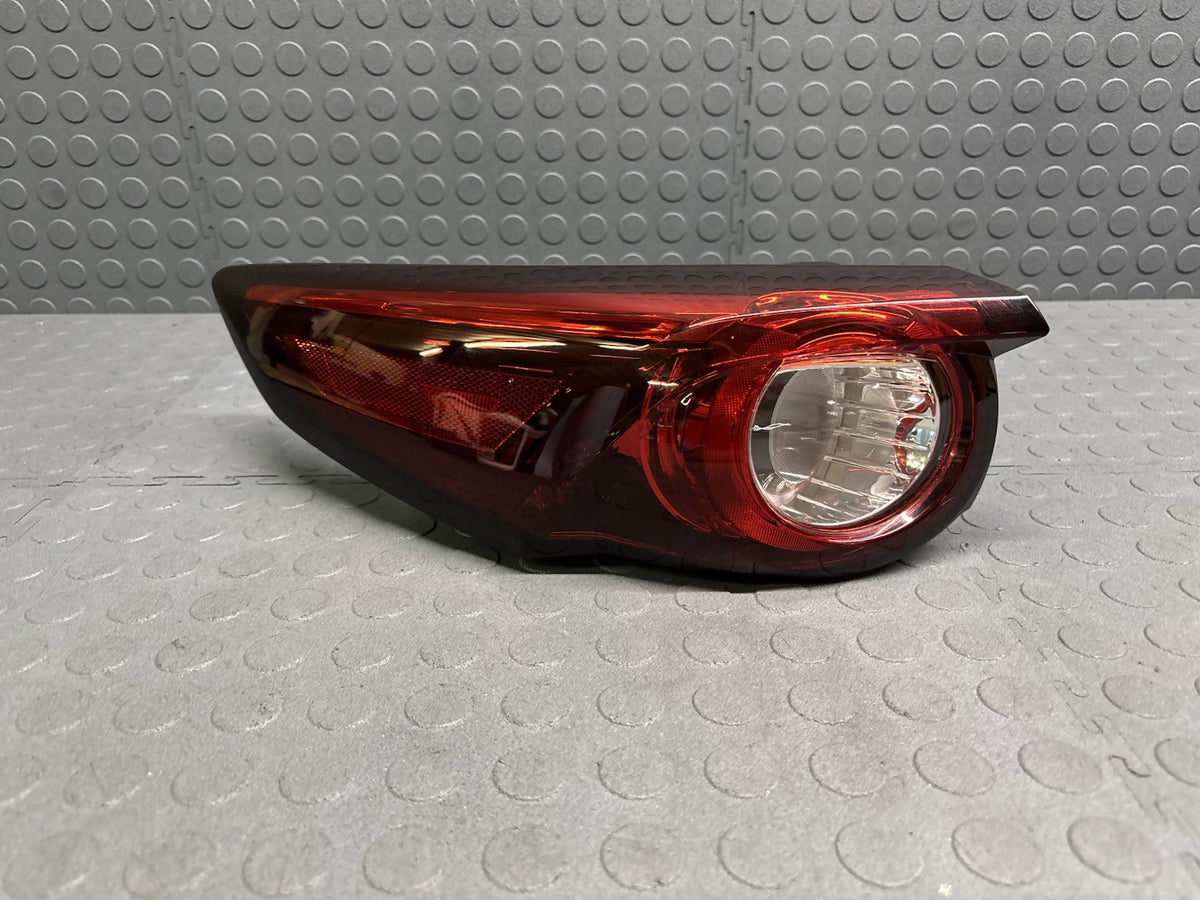 2016 - 2023 MAZDA CX-9 LEFT DRIVER SIDE OUTER TAILLIGHT TAIL LIGHT LAMP OEM CX9