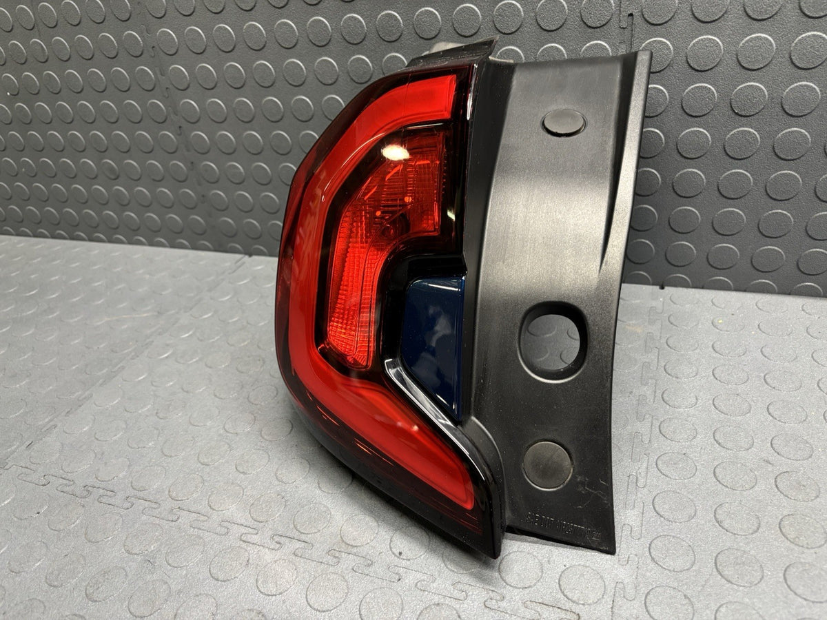2018 2019 2020 2021 GMC Terrain Left Driver Outer Tail Light OEM 84379497