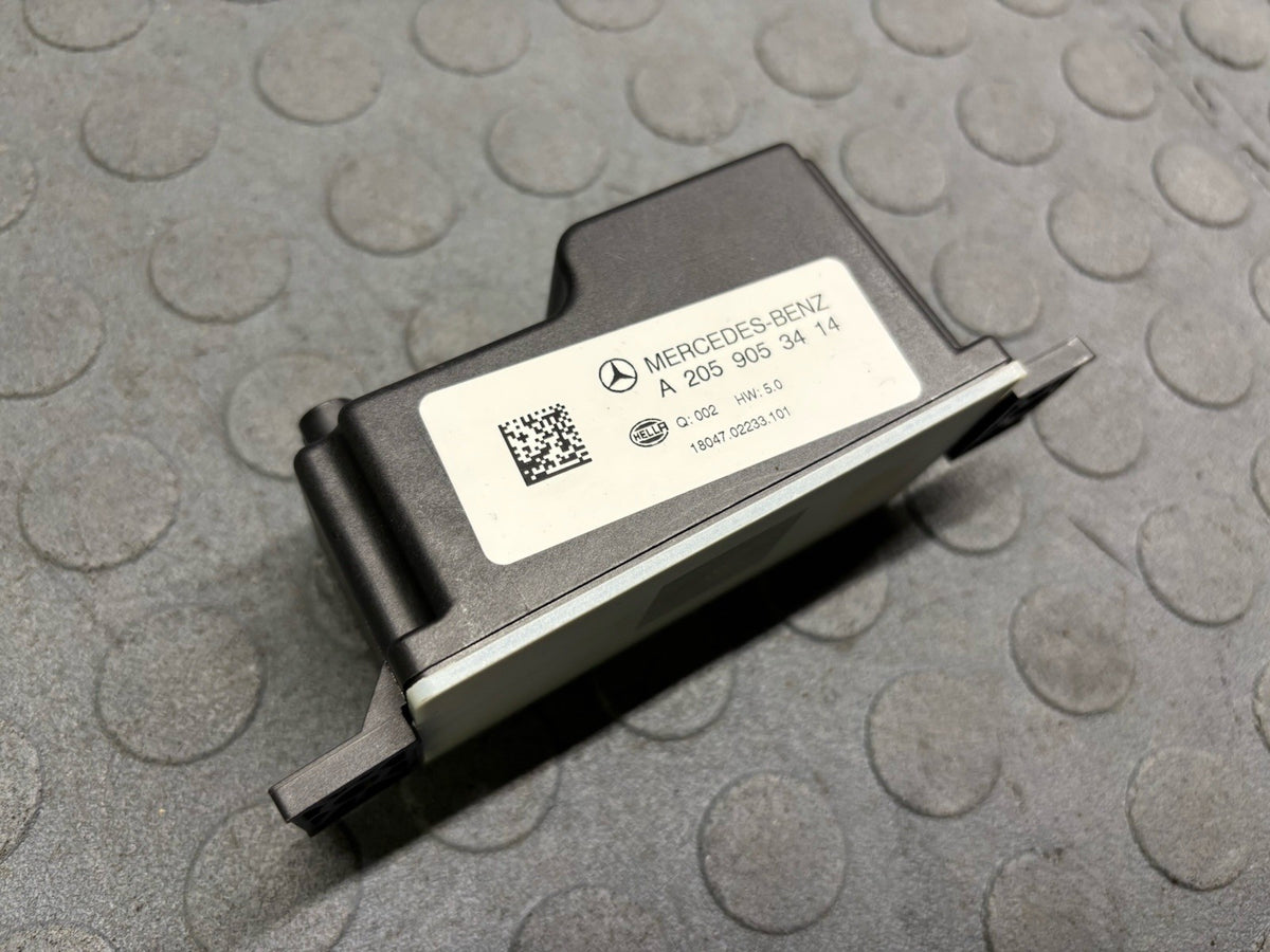 2015 - 2023 MERCEDES C300 W205 W213 VOLTAGE CONVERTER AUX BATT OEM A2059053414