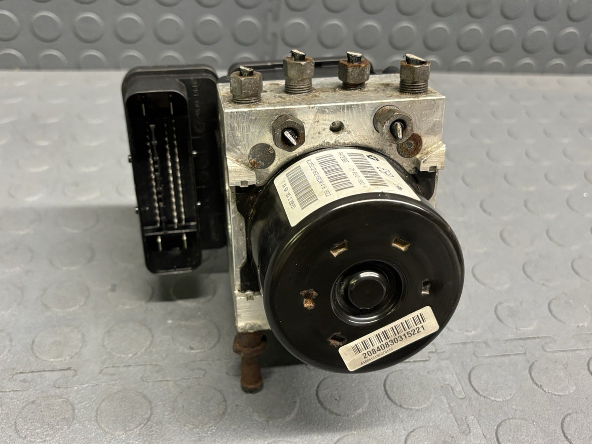 2012-2014 Jeep Wrangler JK 3.6L ABS Pump Module P04779788AD