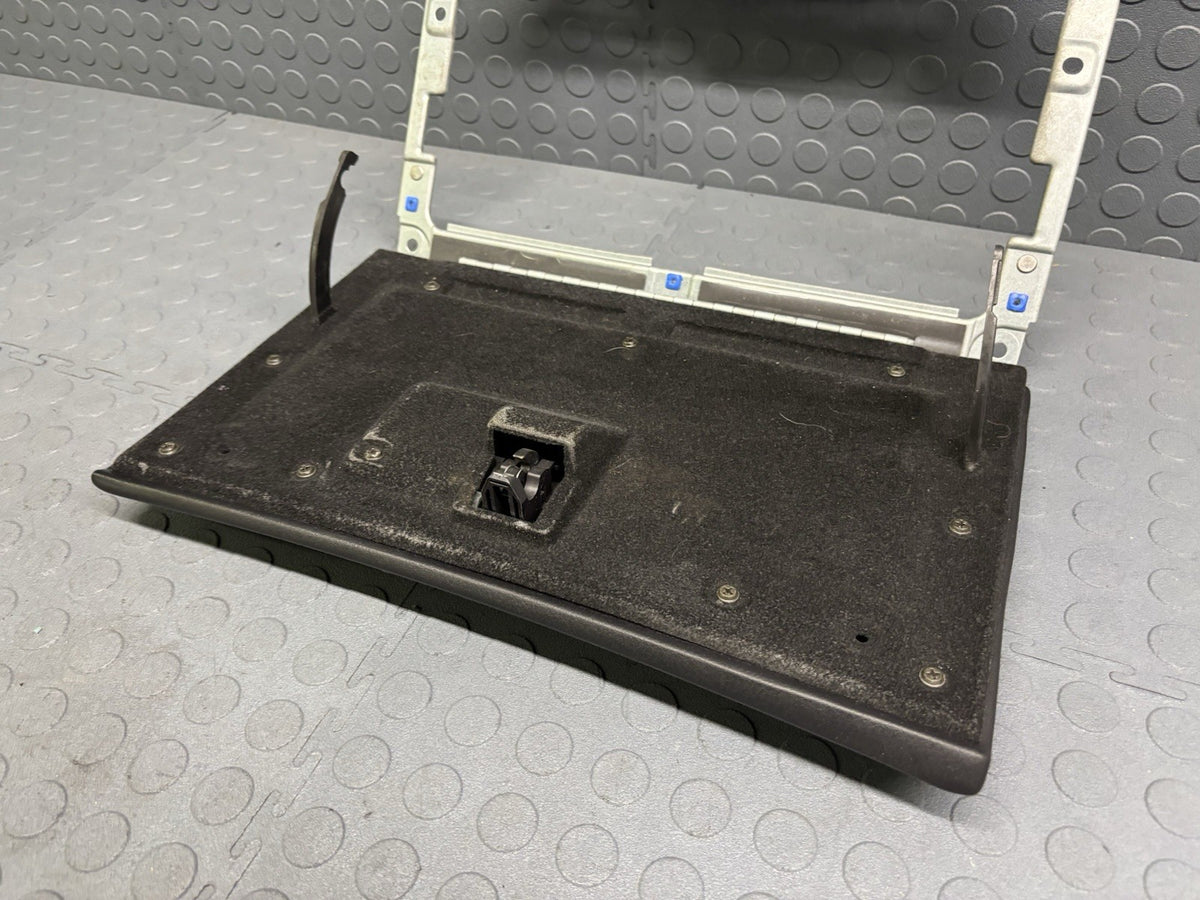 02-05 FORD THUNDERBIRD DASH GLOVE BOX COMPARTMENT STORAGE DOOR LID BLACK