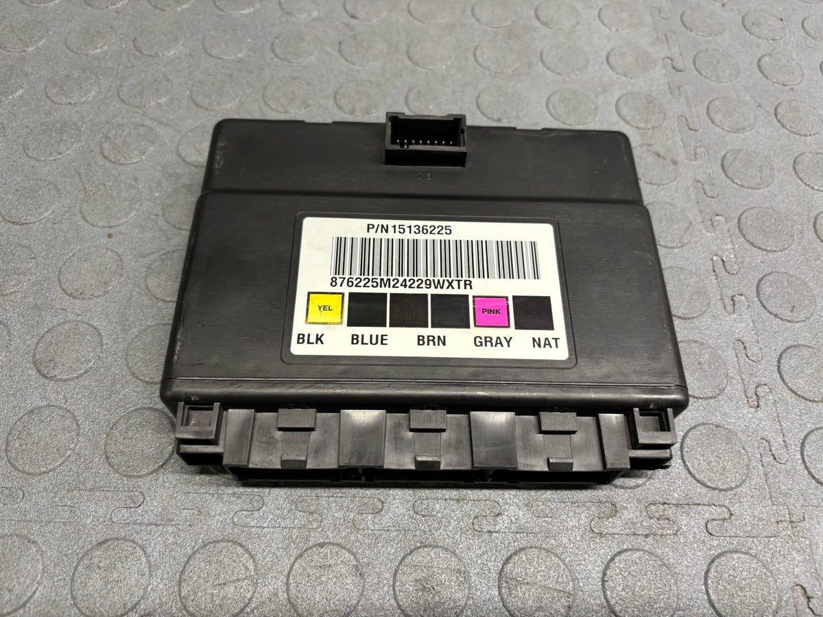 2005 Silverado Sierra 2500 3500 Duramax Diesel BCM Body Control Module 15136225