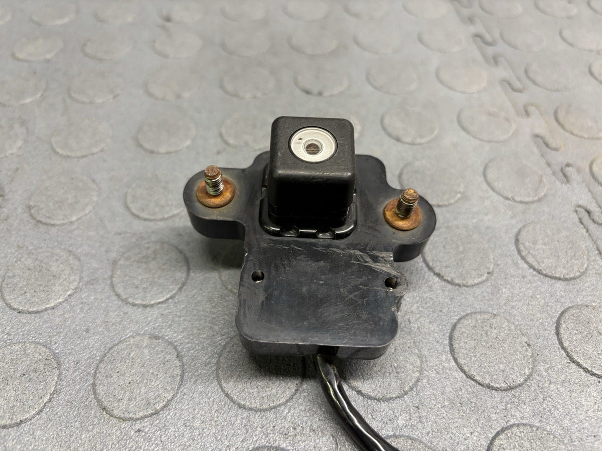 2009-2014 Chevy Avalanche Escalade EXT Back Up Camera OEM GM