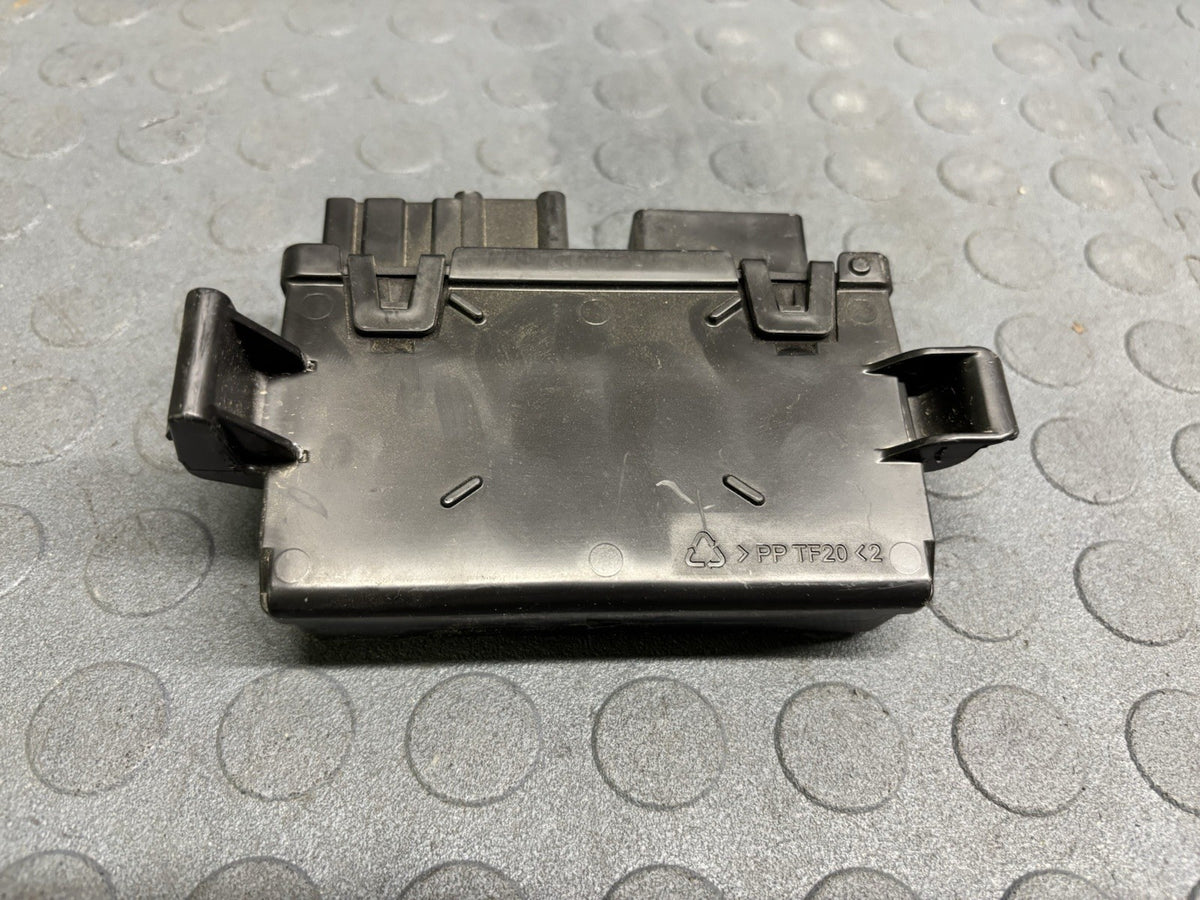 OEM 2017-2023 XT5 ACADIA TRAVERSE LIFTGATE POWER CONTROL MODULE 84591525