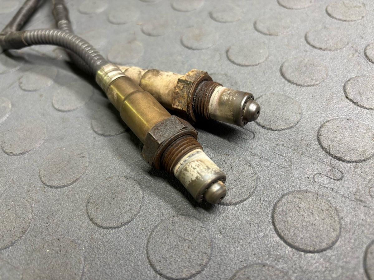 Maserati Ghibli Levante Front Upstream Oxygen Sensor Sensors OE 45k miles SET