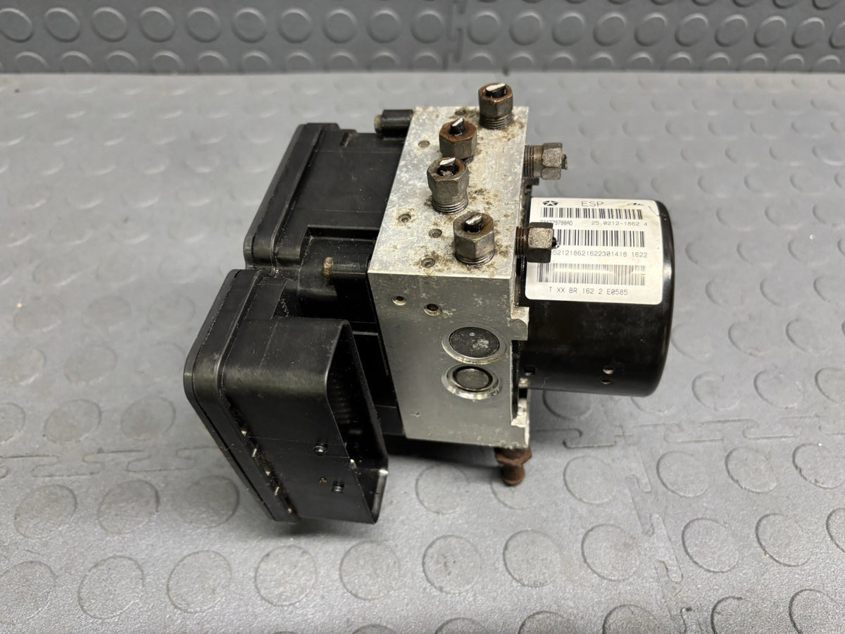2012-2014 Jeep Wrangler JK 3.6L ABS Pump Module P04779788AD