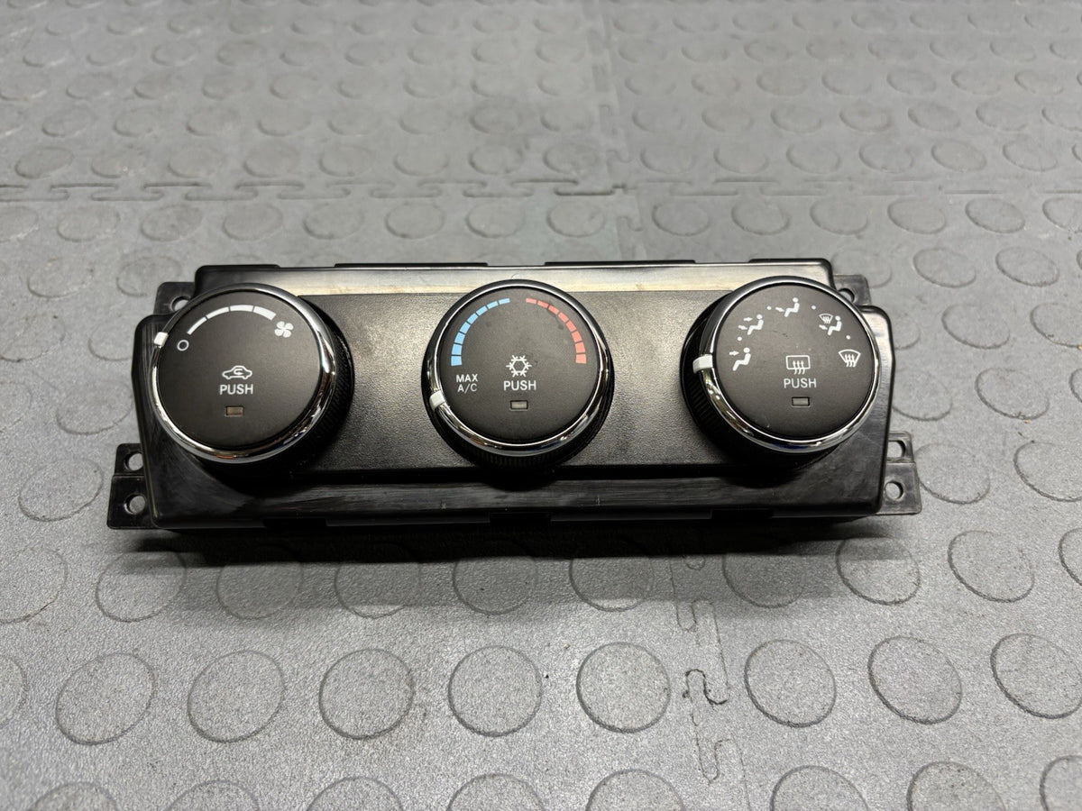 2011-2012 Dodge Truck 1500 AC Heater Control Climate Control Temperature Control