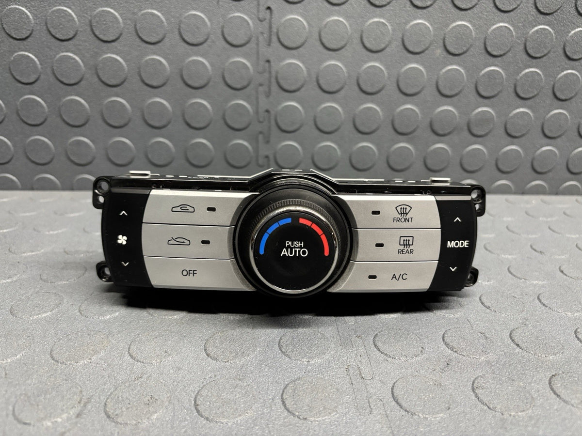 2009-2012 HYUNDAI GENESIS AC HEATER CLIMATE TEMPERATURE CONTROL 97250-2M510 OEM