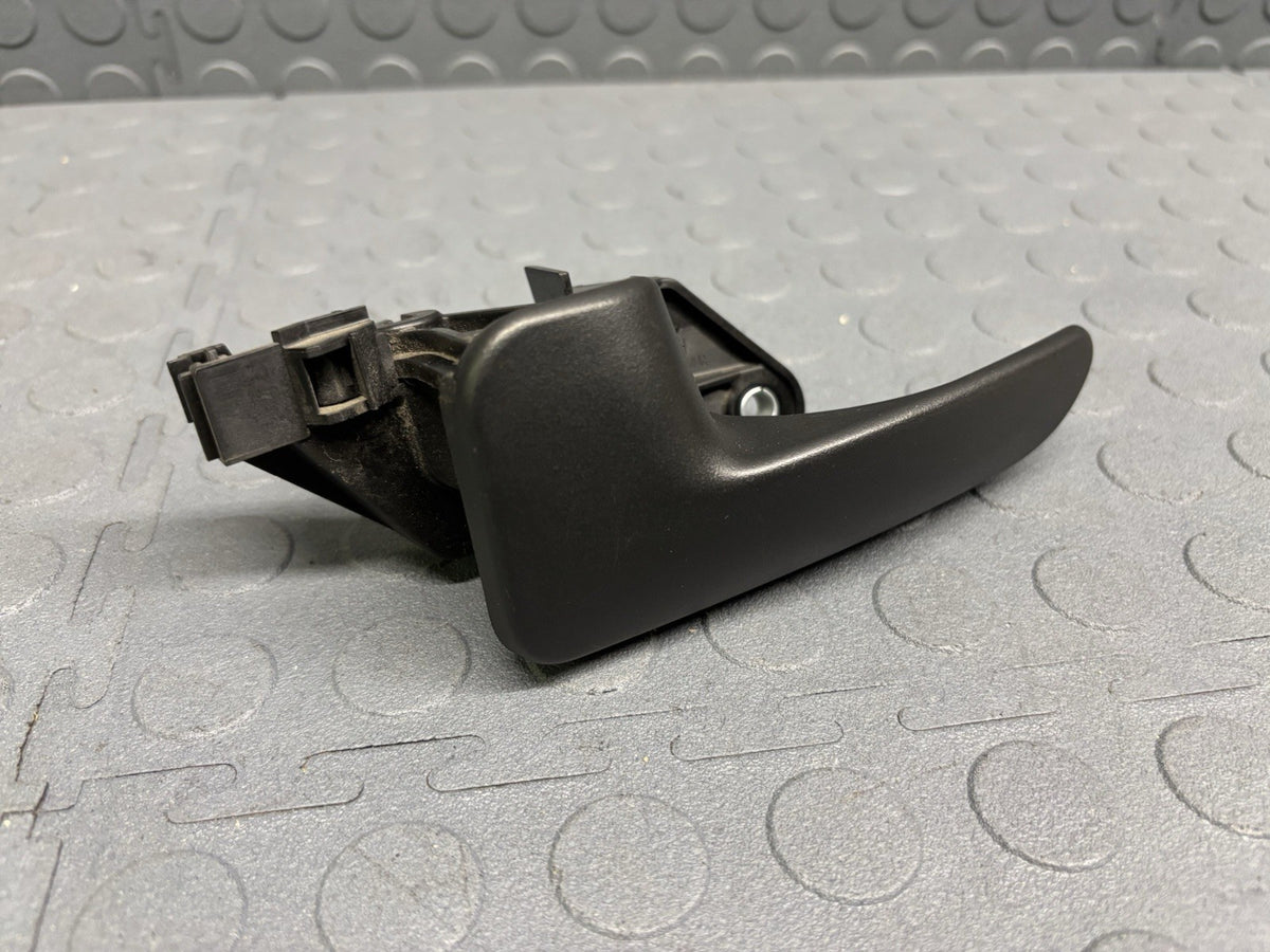 2014-2020 Ram ProMaster 1500 2500 3500 Interior Door Handle Left Front Driver