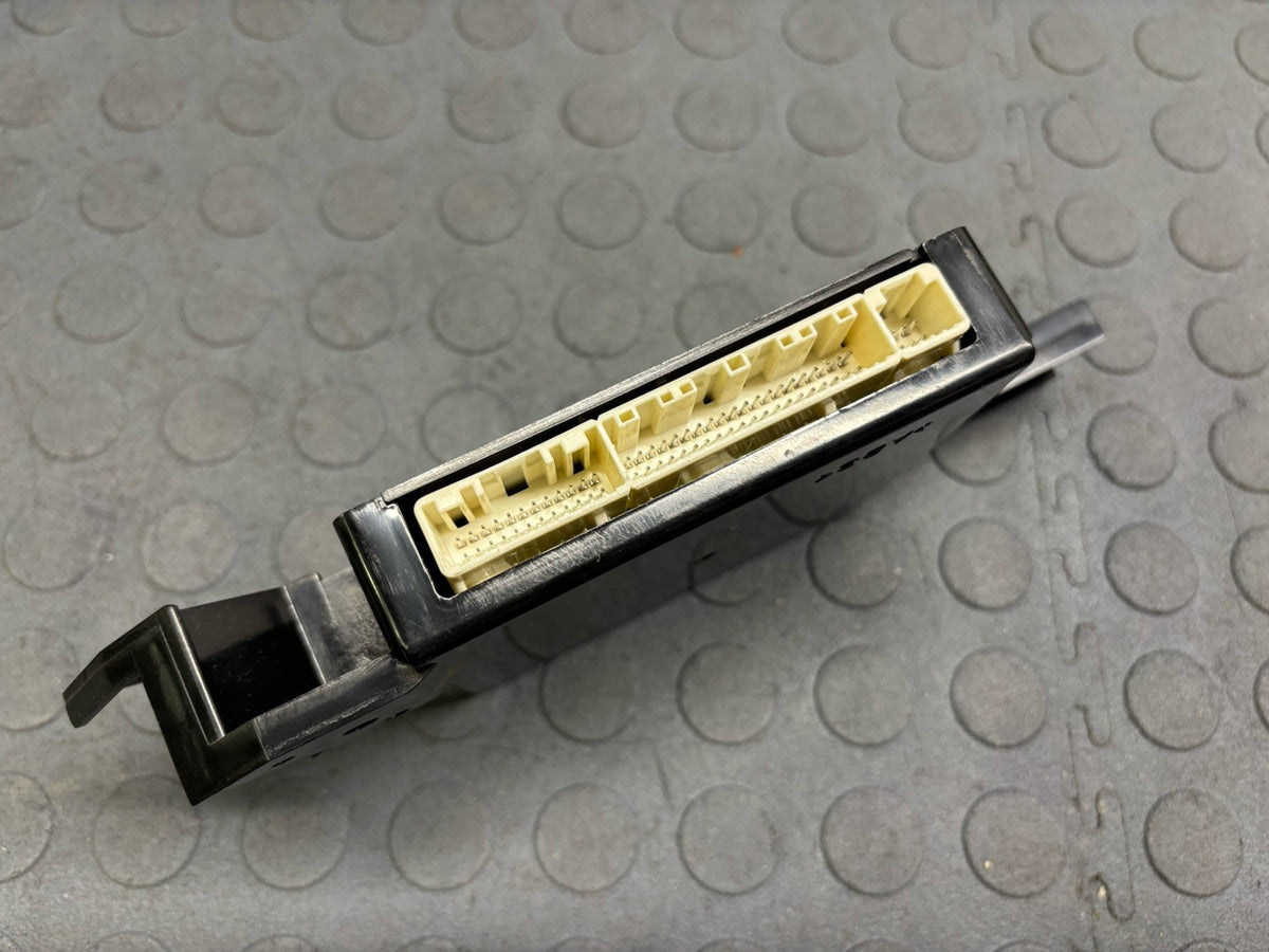 Lexus ES350 2010-2012 A/C Amplifier Temperature Control Module 88650-33A31 OEM
