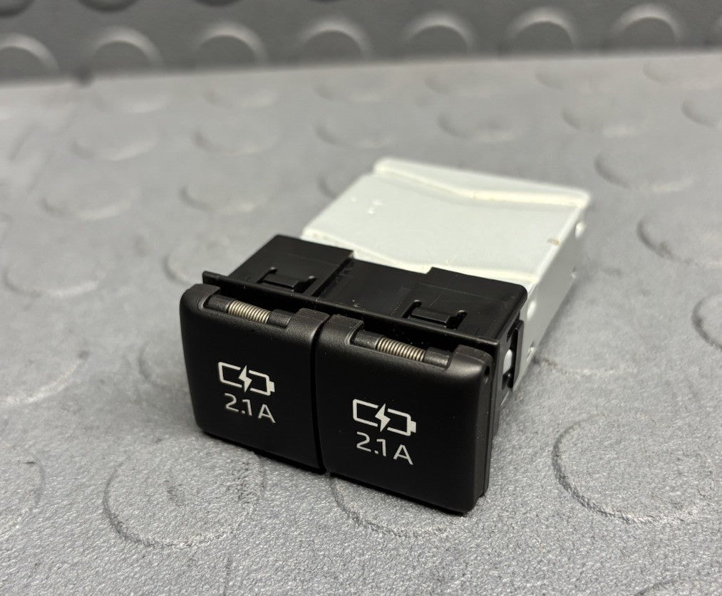 Toyota Dual USB Charger Port 85532-06010