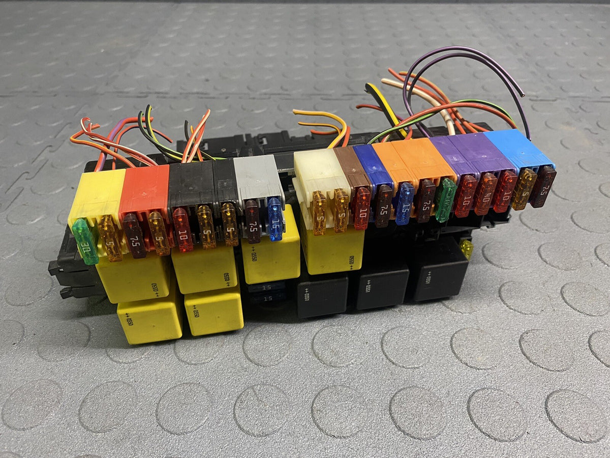 03-12 Mercedes R230 SL550 SL55 AMG Front Left SAM Fuse Box Control Module OEM