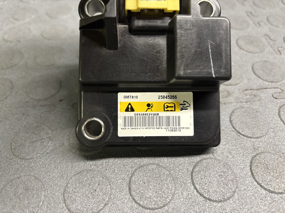 2008-2015 Chevy Express GMC Savana Vehicle Sensor Module 25845266