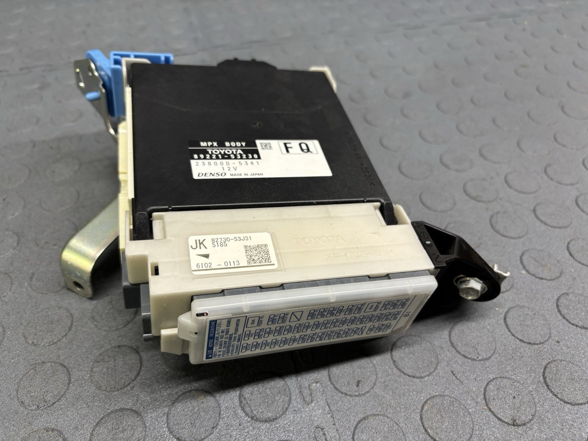 2014-2020 LEXUS IS200t IS300 IS350 MULTIPLEX NETWORK BODY MODULE 89221-53230 BCM