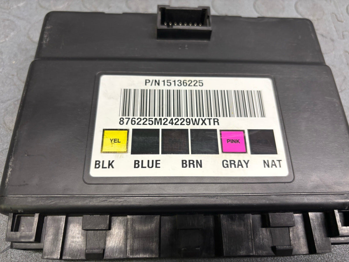 2005 Silverado Sierra 2500 3500 Duramax Diesel BCM Body Control Module 15136225
