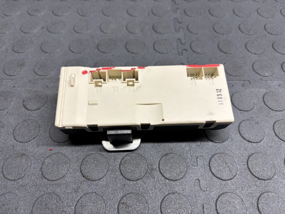 MERCEDES ML350 GL450 GL550 X164 TAILGATE CONTROL MODULE A1648702726