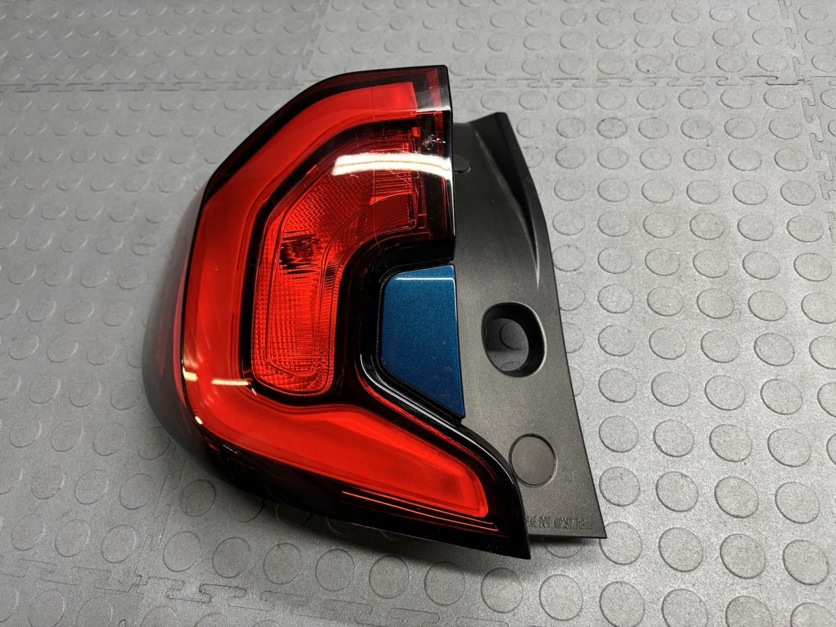2018 2019 2020 2021 GMC Terrain Left Driver Outer Tail Light OEM 84379497