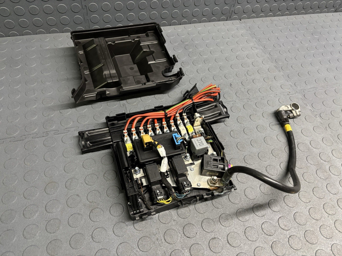10-16 Porsche Panamera 970 Battery Terminal Junction Fuse Box 97061030301 OEM