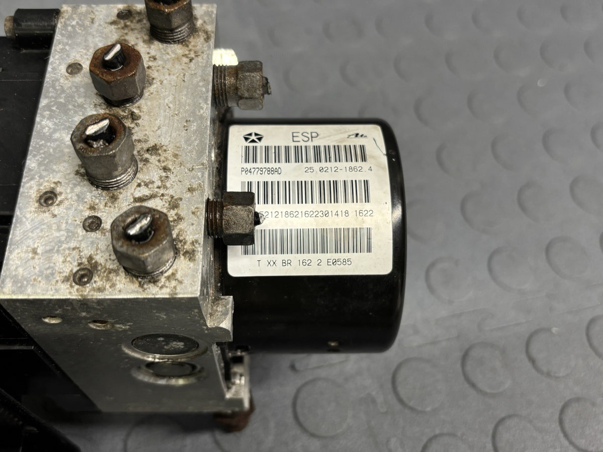 2012-2014 Jeep Wrangler JK 3.6L ABS Pump Module P04779788AD