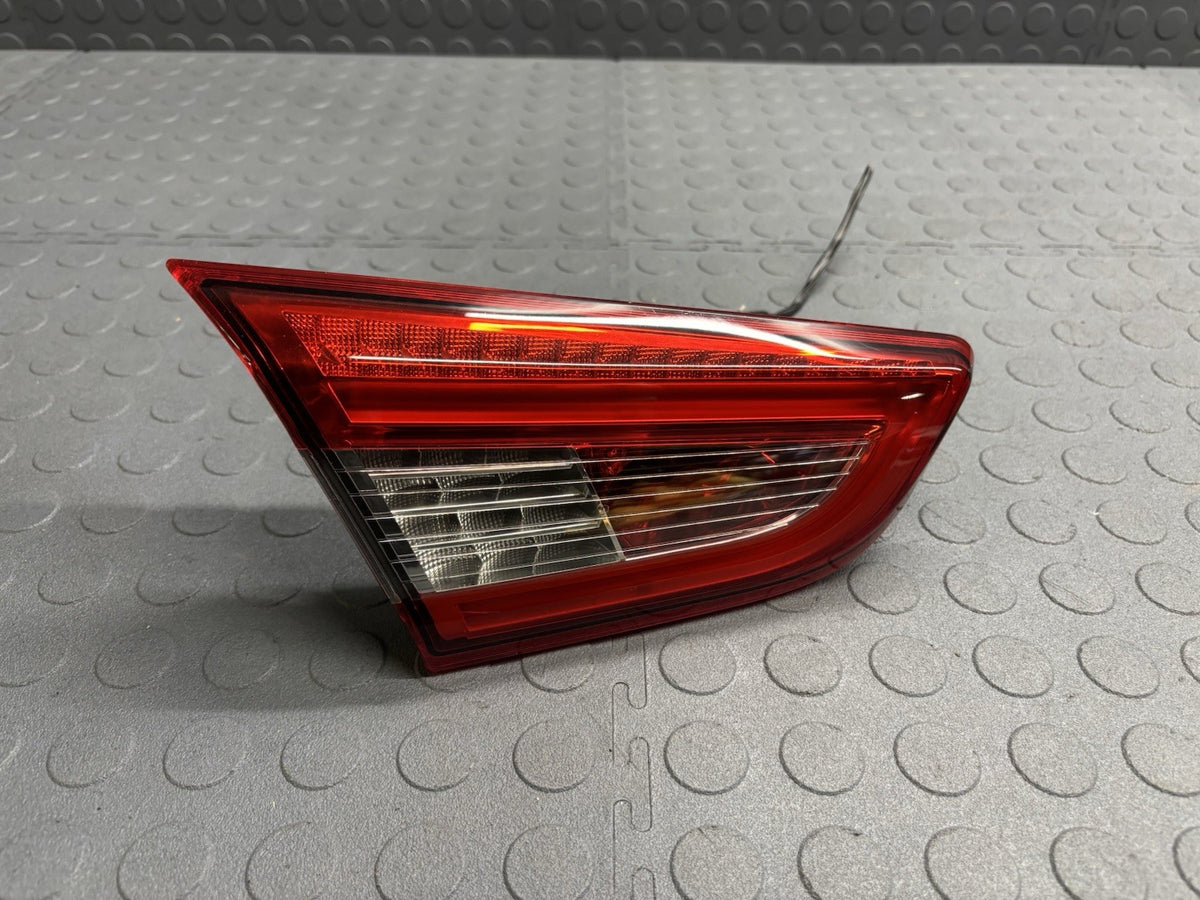 14-19 MASERATI GHIBLI REAR LEFT DRIVER SIDE INNER TAILLIGHT LIGHT LAMP