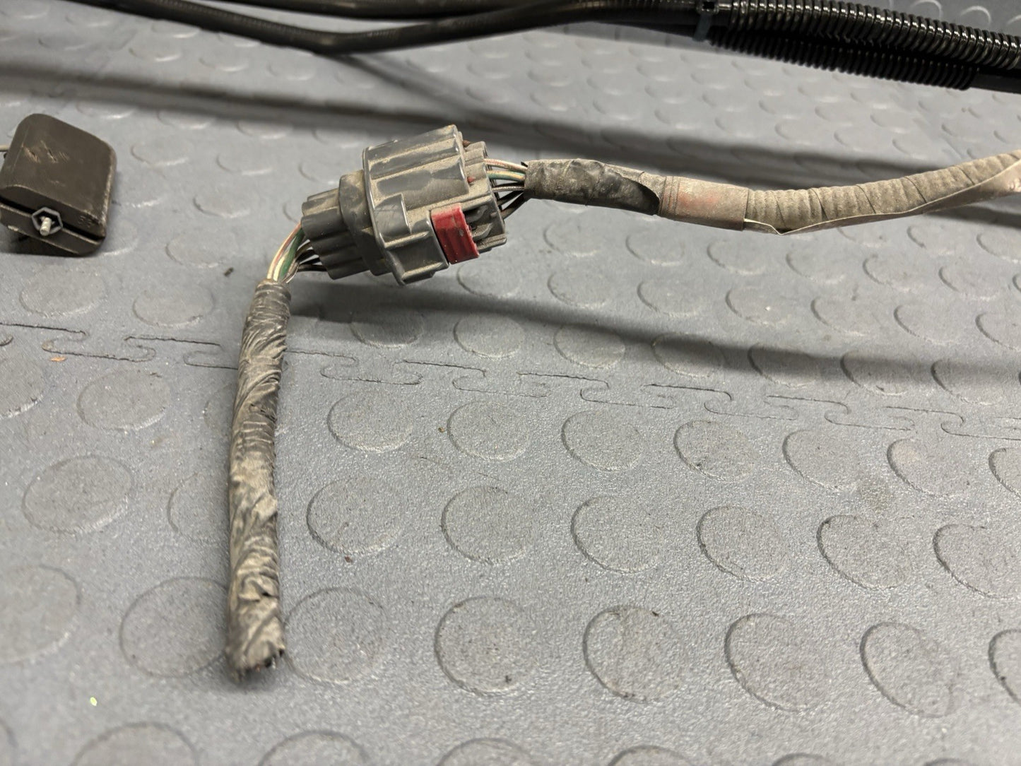 03-05 FORD THUNDERBIRD 3.9 LEFT RIGHT JET FUEL GAS TRANSFER PUMP SENDING UNIT