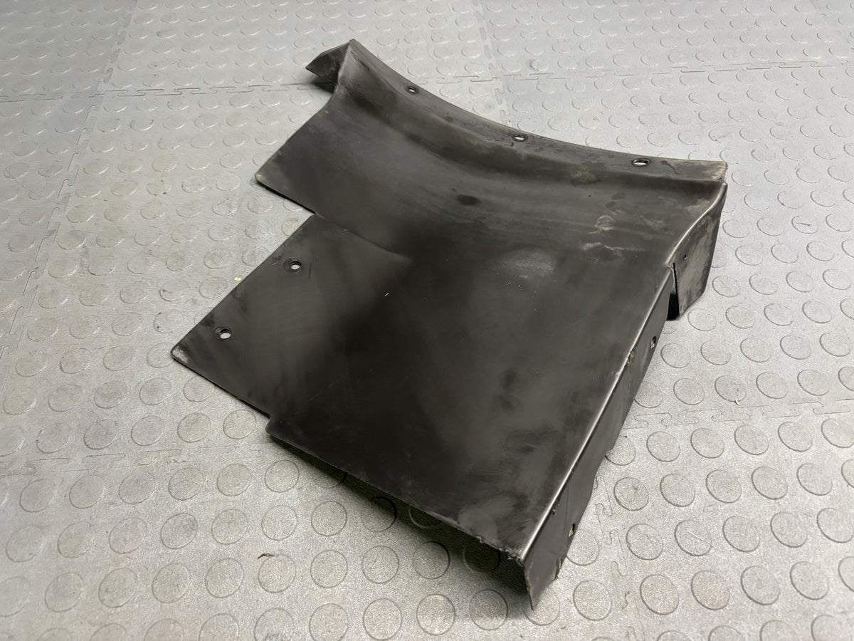 04-09 CADILLAC XLR FRONT RIGHT PASSENGER SIDE FENDER INNER WHEEL HOUSE LINER OEM