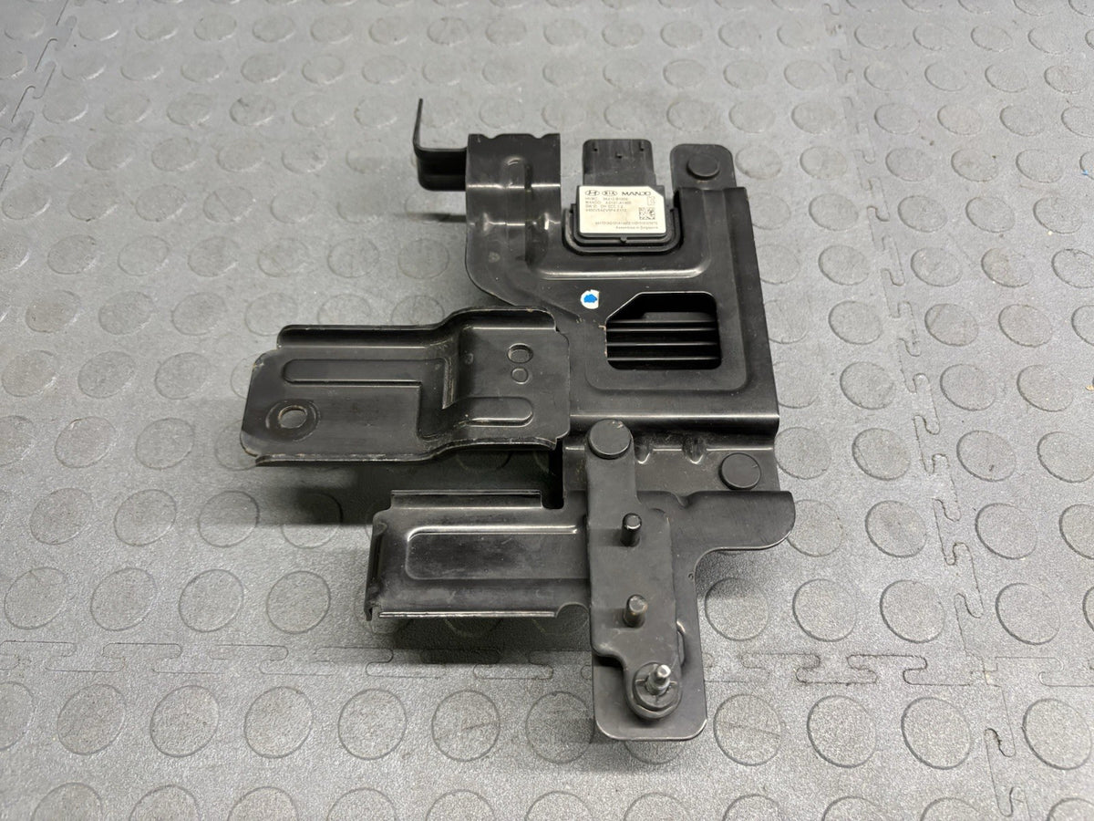 15-17 Hyundai Genesis G80 Adaptive Cruise Control Distance Radar Sensor