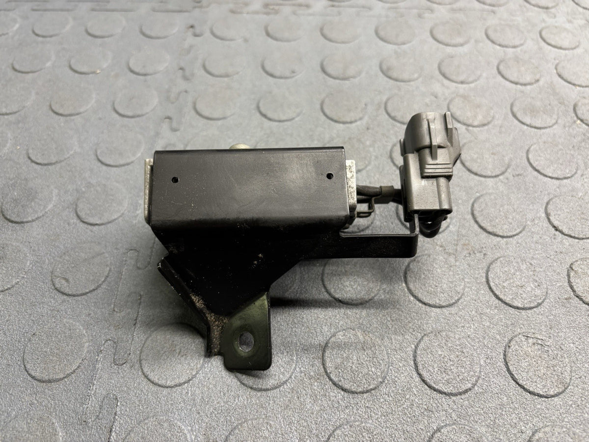 02-10 Lexus SC430 Z40 Gas Fuel Pump Control Module Resistor Unit 23080-50120 Oem